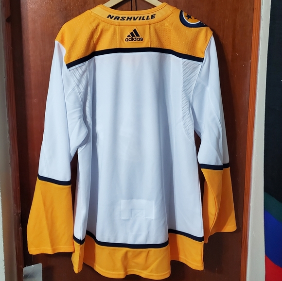 Nashville Predators Adidas Authentic Road Jersey - Picture 6 of 11